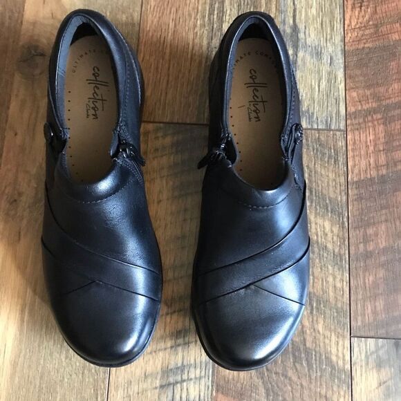 Clarks Collection women’s Size 7.5 side zip leather button Ultimate comfort New - Picture 4 of 6